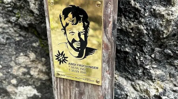 Gedenktafel | © DAV Markt Schwaben | Foto Markus Sellmeier