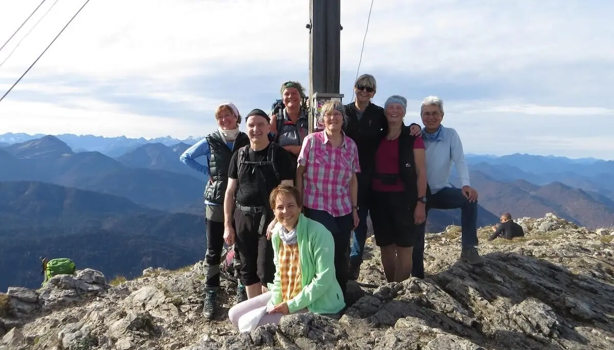 SPIRI Wanderung Oktober 2024 Gipfelfoto | © DAV Markt Schwaben | Foto Tanja Döhler