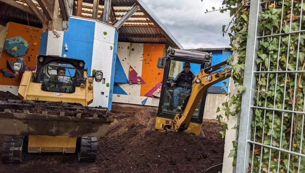 Arbeitsdienst Bodenaustausch 10-12 Oktober 2024 | © DAV Markt Schwaben