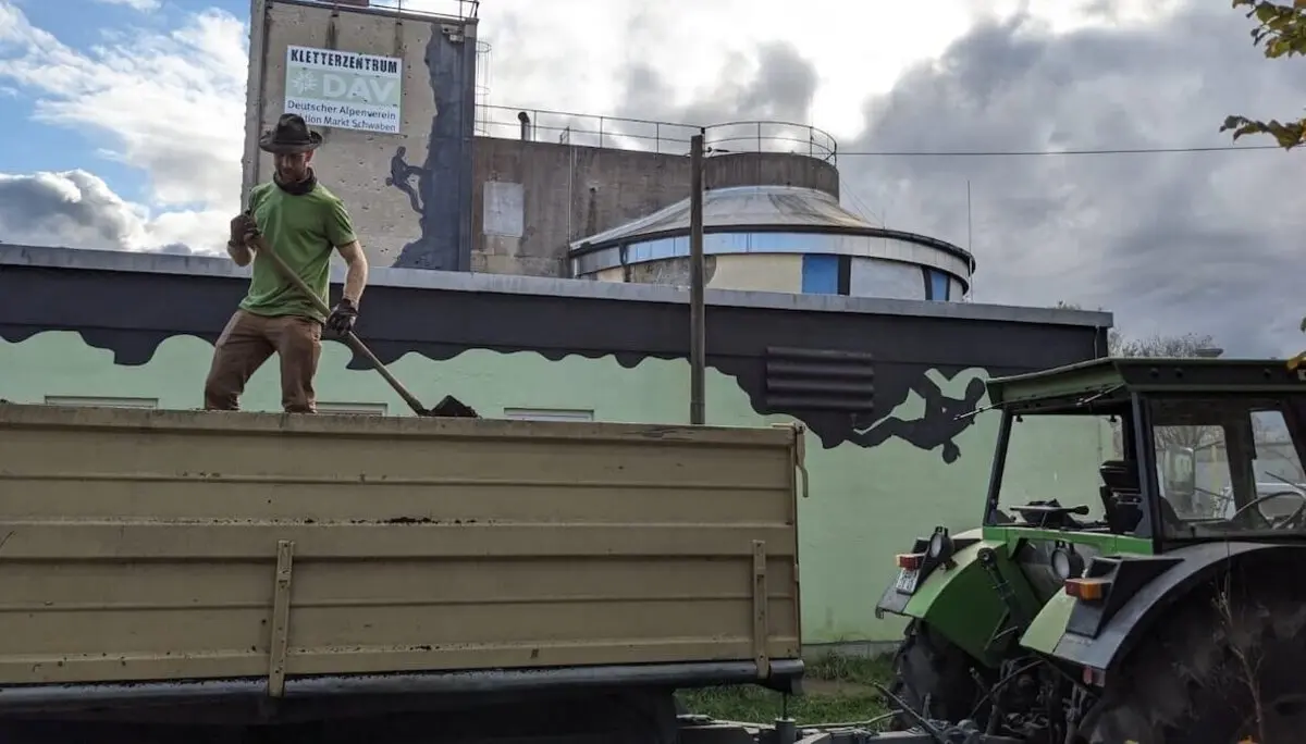 Arbeitsdienst Bodenaustausch 10-12 Oktober 2024 | © DAV Markt Schwaben