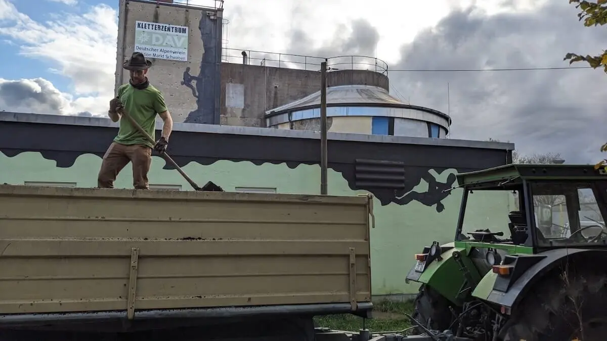 Arbeitsdienst Bodenaustausch 10-12 Oktober 2024 | © DAV Markt Schwaben