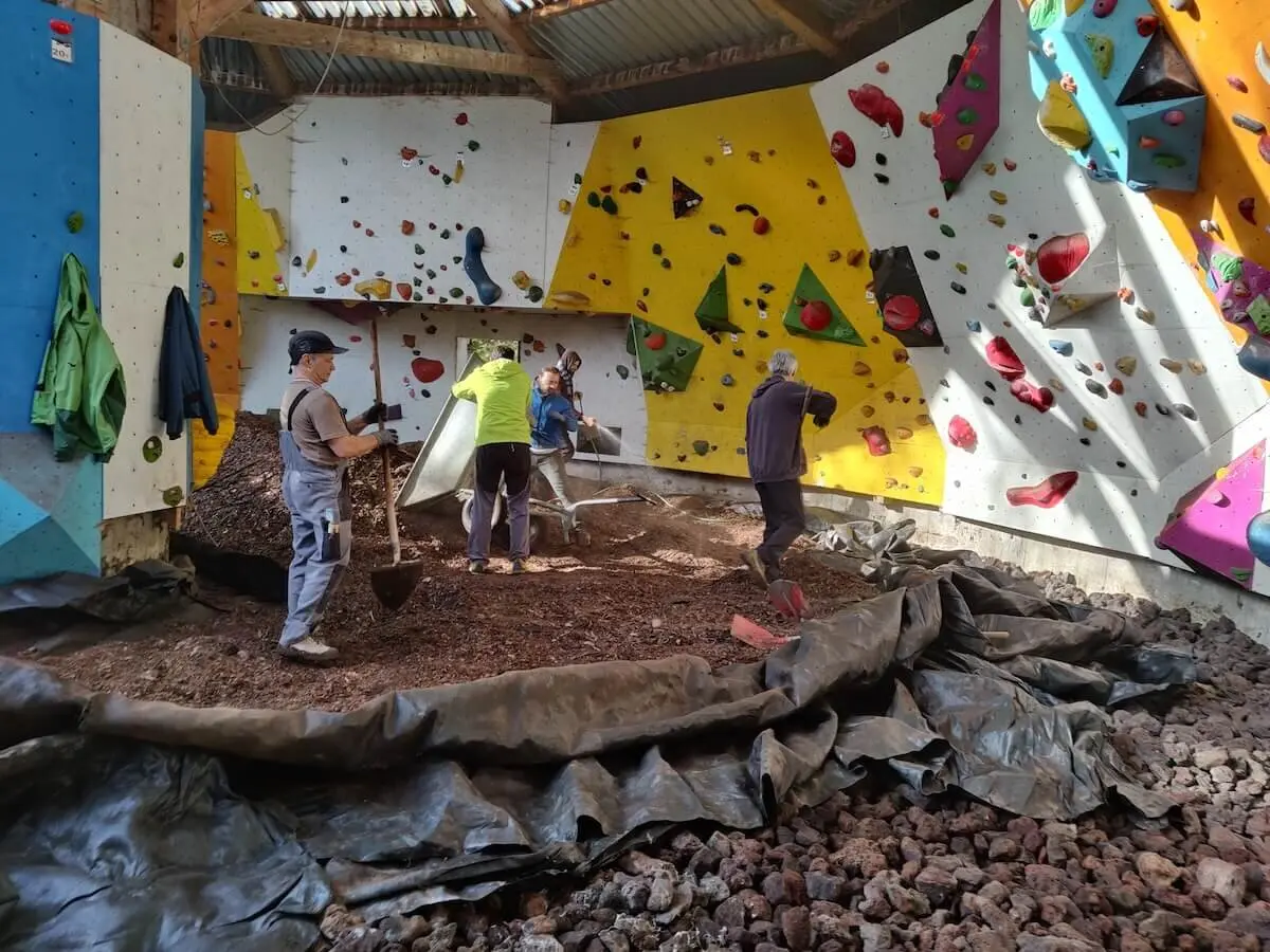 Arbeitsdienst Bodenaustausch 10-12 Oktober 2024 | © DAV Markt Schwaben