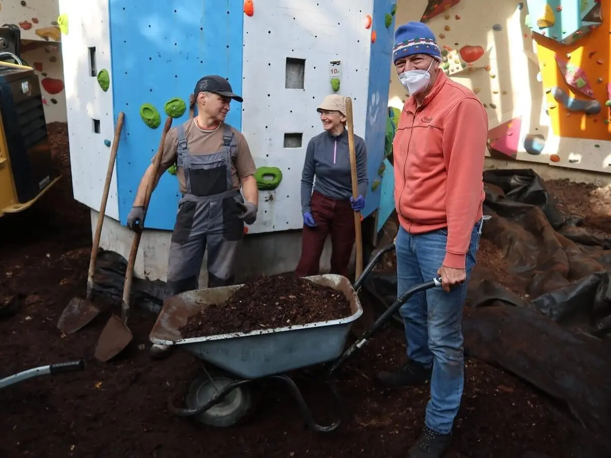 Arbeitsdienst Bodenaustausch 10-12 Oktober 2024 | © DAV Markt Schwaben