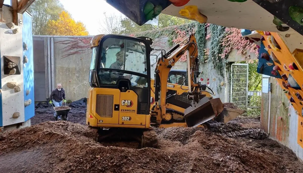 Arbeitsdienst Bodenaustausch 10-12 Oktober 2024 | © DAV Markt Schwaben