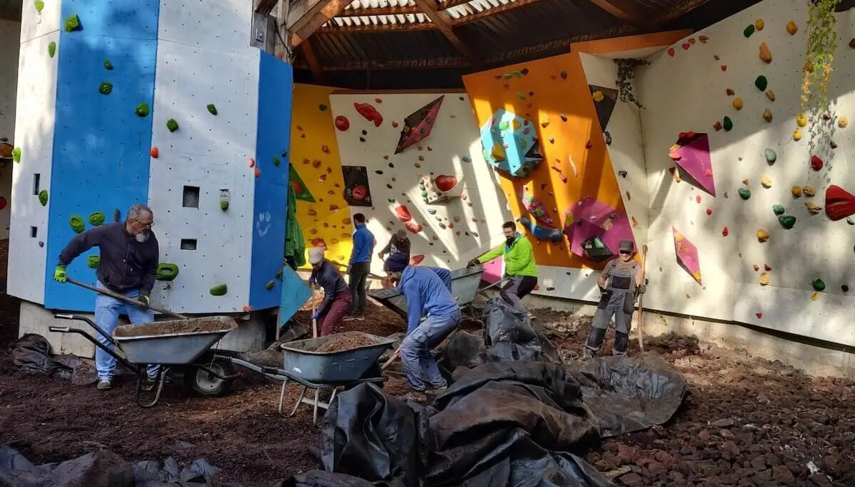 Arbeitsdienst Bodenaustausch 10-12 Oktober 2024 | © DAV Markt Schwaben