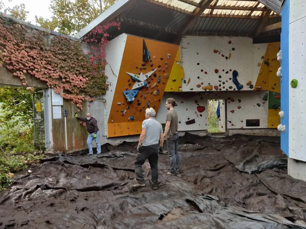 Arbeitsdienst Bodenaustausch 10-12 Oktober 2024 | © DAV Markt Schwaben