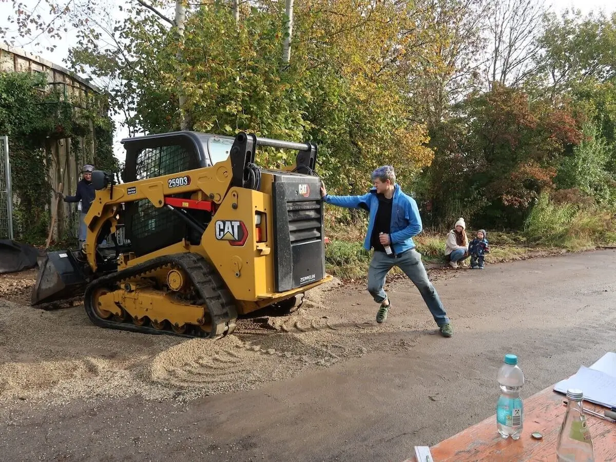 Arbeitsdienst Bodenaustausch 18-19 Oktober 2024 | © DAV Markt Schwaben