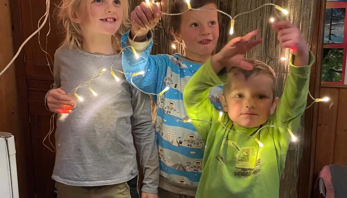 Weihnachtsbasteln Motto Alpenverein | © Helena de Monte 2024