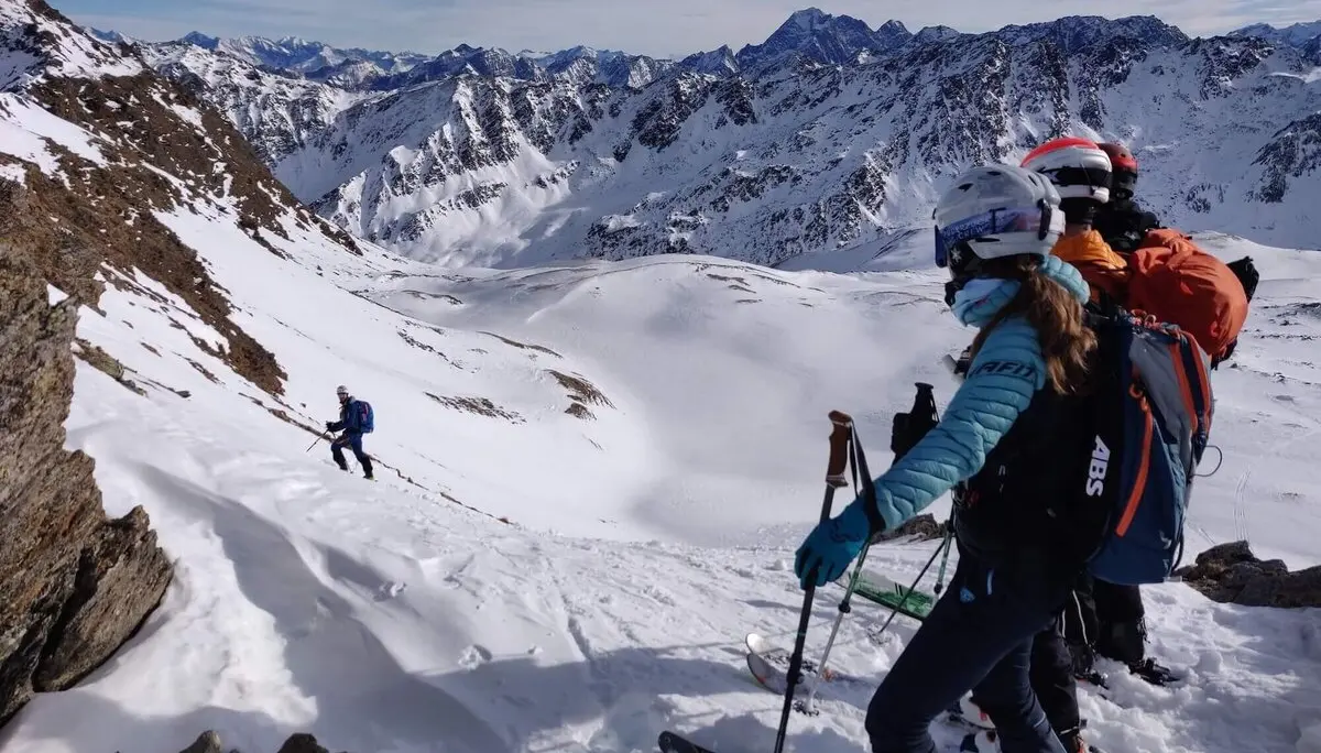 Einfahrt über die Scharte in den Äußeren Bremstall | © DAV Markt Schwaben | Foto Florian Streit
