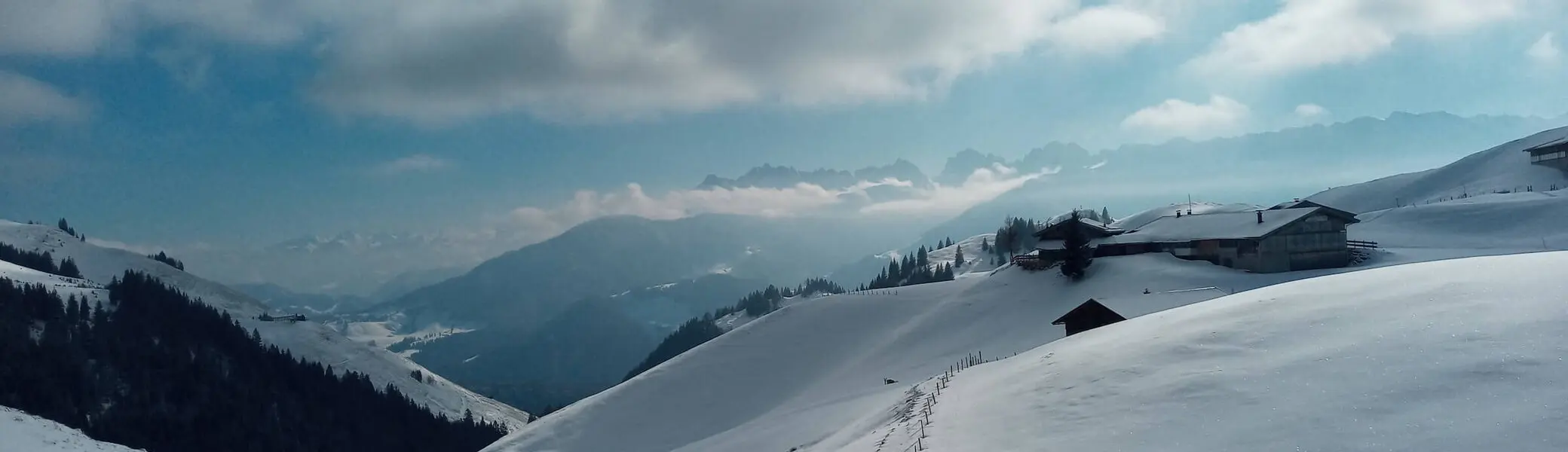 SPIRI Wanderung, Brennkopf | Spuren im Schnee im Kaisertal | © DAV Markt Schwaben | Foto Tanja Döhler